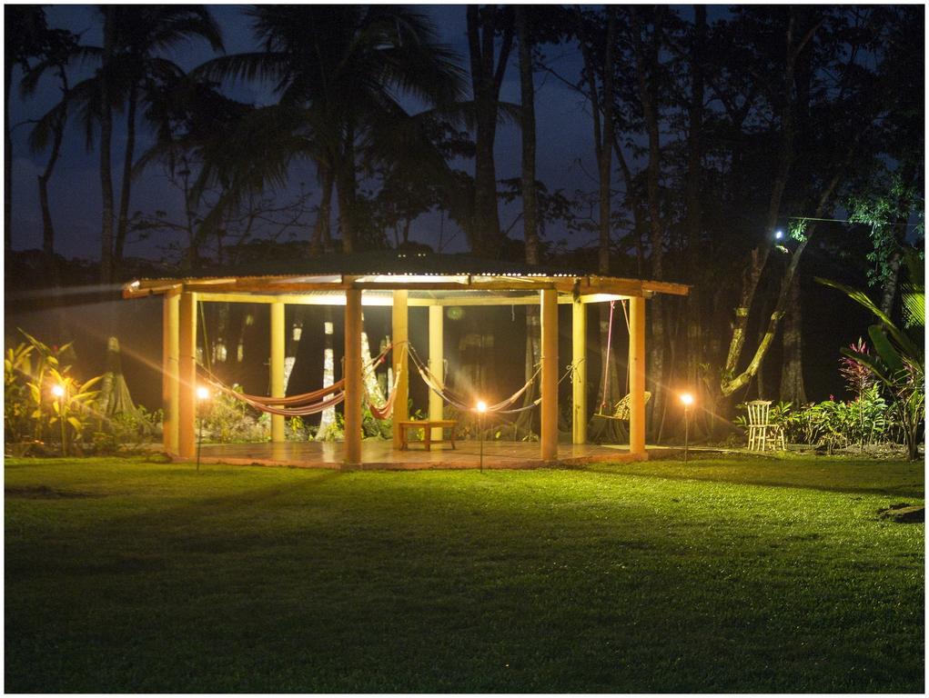 Lirio Lodge Barra de Pacuare Esterno foto